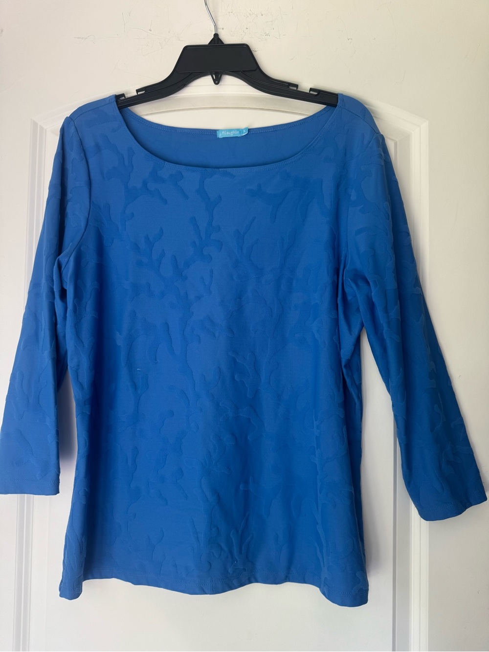 J. McLaughlin Blue Textured Scoop Neck Long Sleeve Top, XL *small mark, in pics